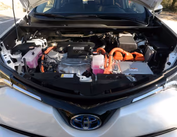 Bajo el capó Toyota RAV4 Hybrid [Worldwide] '2015–18