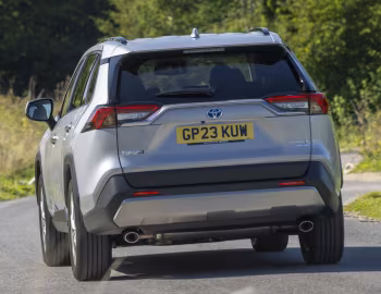 Toyota RAV4 Hybrid [UK-spec] '2022–25