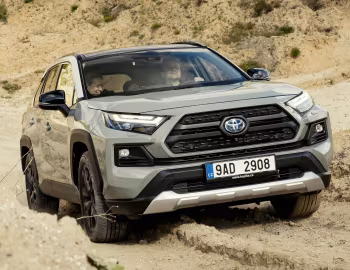 Toyota RAV4 Hybrid Adventure [EU-spec] '2021–25