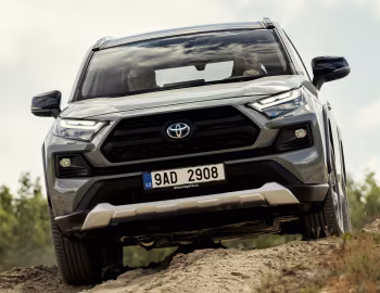 Toyota RAV4 Hybrid Adventure [EU-spec] '2021–25