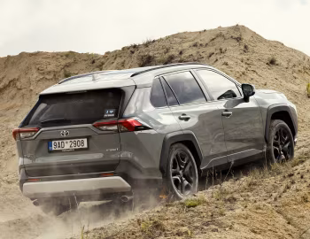 Toyota RAV4 Hybrid Adventure [EU-spec] '2021–25