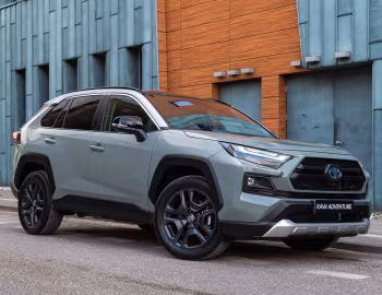 Toyota RAV4 Hybrid Adventure [EU-spec] '2021–25