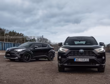 Toyota C-HR, Toyota RAV4 Hybrid "Black Edition"
