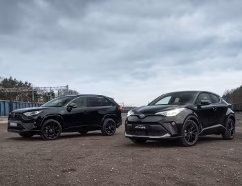 Toyota C-HR, Toyota RAV4 Hybrid "Black Edition"