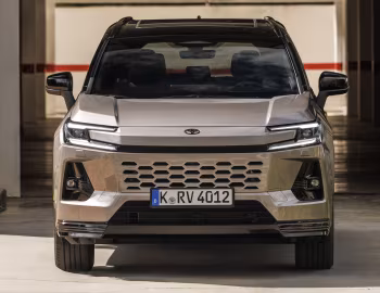 Toyota RAV4 PHEV [EU-spec] '2026