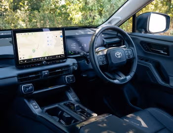 Інтэр'ер Toyota RAV4 PHEV Excel [UK-spec] '2026