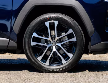 Toyota RAV4 PHEV Excel [UK-spec] '2026