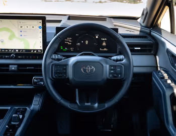 Тарпеда Toyota RAV4 PHEV Excel [UK-spec] '2026