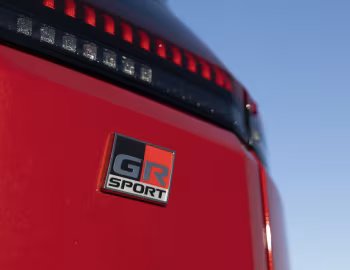 Toyota RAV4 PHEV GR Sport [Australia] '2026