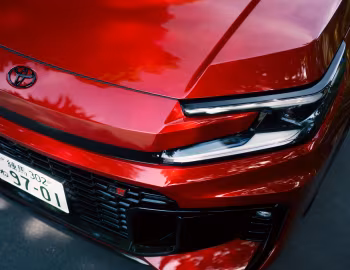 Toyota RAV4 PHEV GR Sport [Japan] (6LA-AXAP64) '02.2026