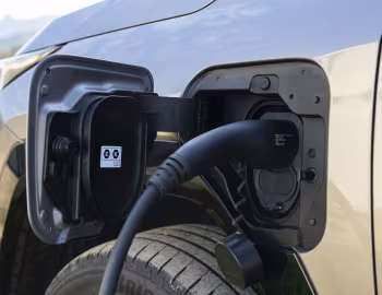 Toyota RAV4 PHEV XSE [Australia] '2026