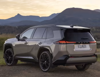 Toyota RAV4 PHEV XSE [Australia] '2026