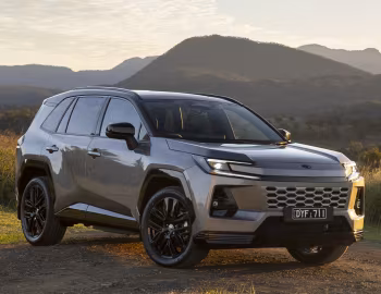 Toyota RAV4 PHEV XSE [Australia] '2026