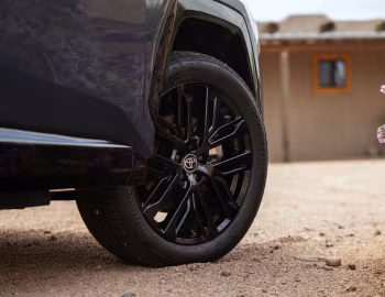 2026 Toyota RAV4 PHEV XSE [North America] '2025–pr.