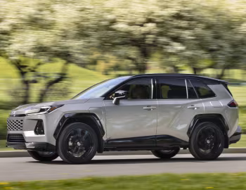 2026 Toyota RAV4 PHEV XSE [North America] '2025–pr.