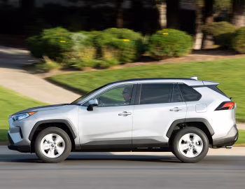 2019–21 Toyota RAV4 XLE [North America] '2018–21