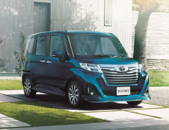 Toyota Roomy Custom G-T [Japan] (DBA-M900A) '11.2018–09.2020