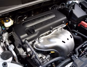 Bajo el capó Toyota Rukus '06.2010–15