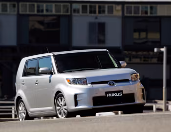 Toyota Rukus '06.2010–15