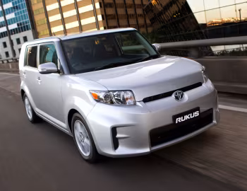 Toyota Rukus '06.2010–15