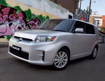 Toyota Rukus '06.2010–15