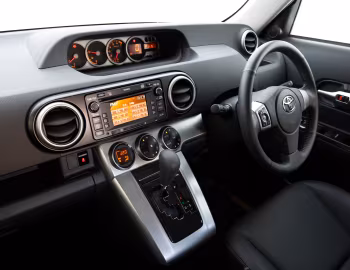 Interior Toyota Rukus '06.2010–15