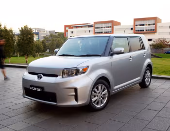 Toyota Rukus '06.2010–15