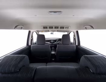 Intérieur Toyota Rumion [South Africa] '2023–pr.