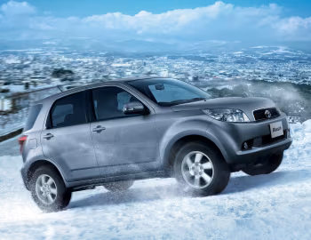 Toyota Rush '01.2006–11.2008
