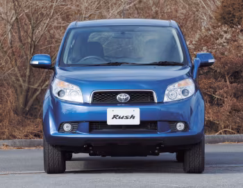 Toyota Rush '01.2006–11.2008