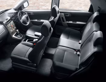 Интерьер Toyota Rush '11.2008–03.2016