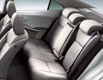 Interior Toyota SAI G (AZK10) '12.2009–08.2013