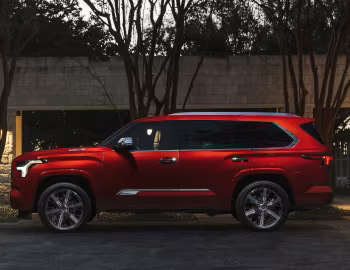 2023–pr. Toyota Sequoia Capstone '2022–pr.