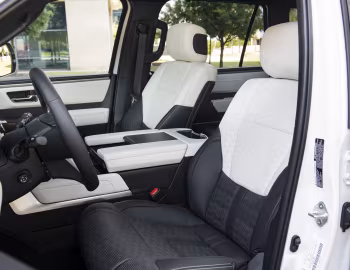 Интерьер 2023–н.в. Toyota Sequoia Capstone '2022–н.в.
