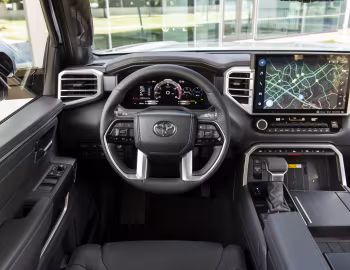 Panel frontal 2023–pr. Toyota Sequoia Platinum '2022–pr.