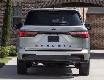 2023–pr. Toyota Sequoia Platinum '2022–pr.