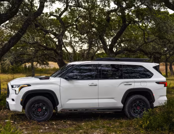 2023–pr. Toyota Sequoia TRD Pro '09.2022–pr.
