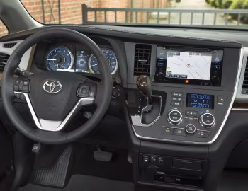 Panel frontal 2015–17 Toyota Sienna [North America] (XL30) '2014–17