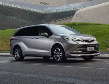 Toyota Sienna Platinum HEV [China] '2024–pr.
