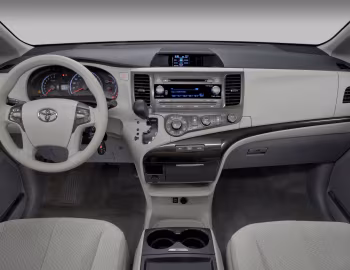 Panel frontal 2011–14 Toyota Sienna LE [North America] (XL30) '01.2010–14