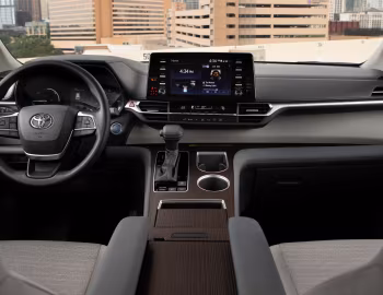 Panel frontal 2021–pr. Toyota Sienna LE '2020–pr.