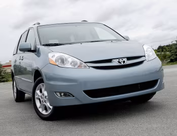2006–10 Toyota Sienna LE AWD [North America] (XL20) '2005–09