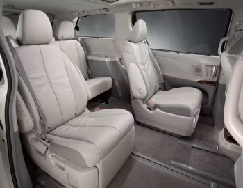 Interior 2011–14 Toyota Sienna Limited [North America] (XL30) '01.2010–14