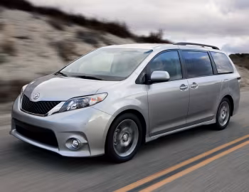 2011–14 Toyota Sienna SE [North America] (XL30) '01.2010–14