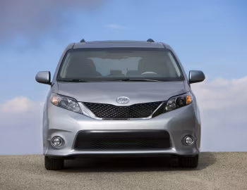 2011–14 Toyota Sienna SE [North America] (XL30) '01.2010–14