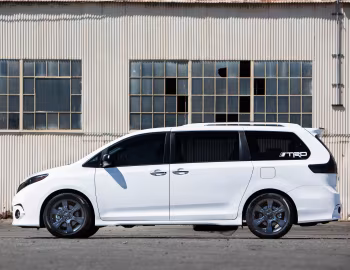 Toyota Sienna SE + Concept (XL30) '04.2016