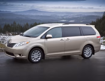 2011–14 Toyota Sienna XLE [North America] (XL30) '01.2010–14