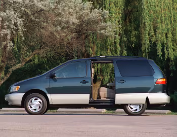 1998–2000 Toyota Sienna XLE [North America] (XL10) '08.1997–2000