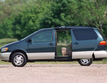 1998–2000 Toyota Sienna XLE [North America] (XL10) '08.1997–2000