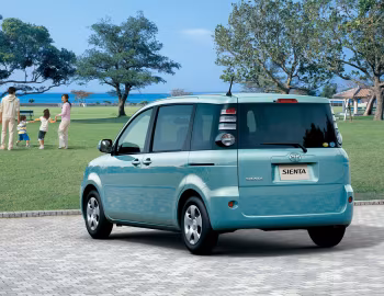 Toyota Sienta (NCP81G) '05.2006–11.2010